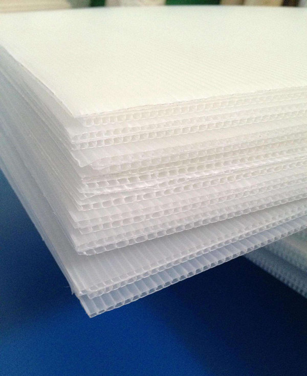 中空板在溫室大棚的應用好處